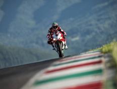 比赛规则变更引爆全场！西亚卡姆意外战胜澳大利亚队观众掌声雷动